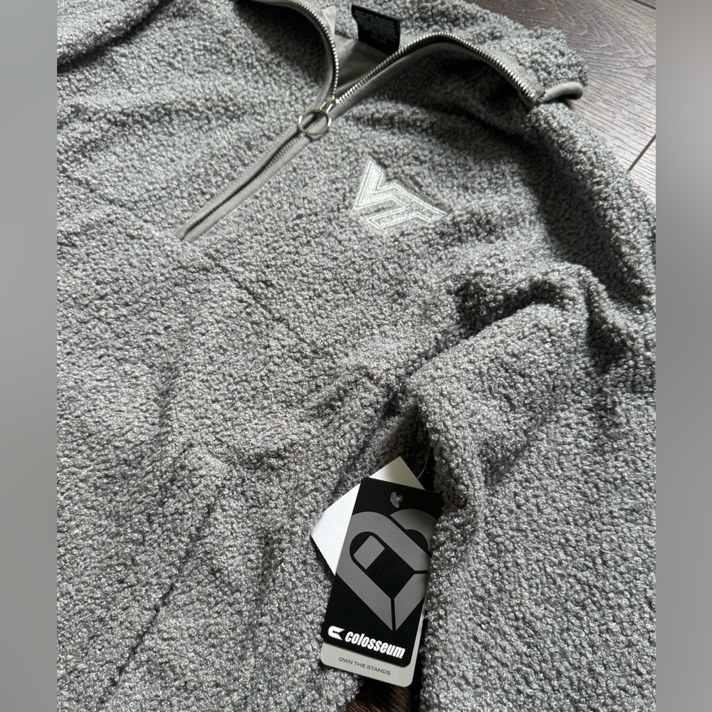 NWT COLOSSEUM Virginia Tech Fleece Jacket Coat Large